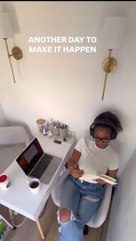 🎥 New angles & another day to make it happen #starttoday 