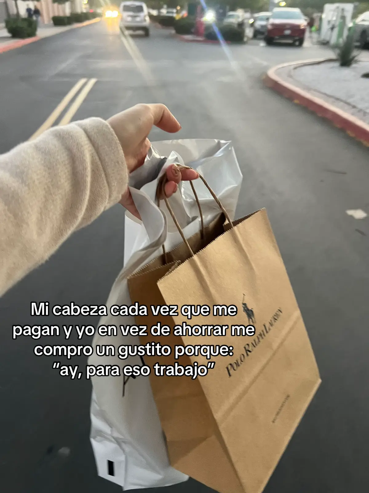 De vez en cuando no hace daño (yo gastándome la quincena en un día) #fyp #girls #compras #tiendas #shoppingaddict 
