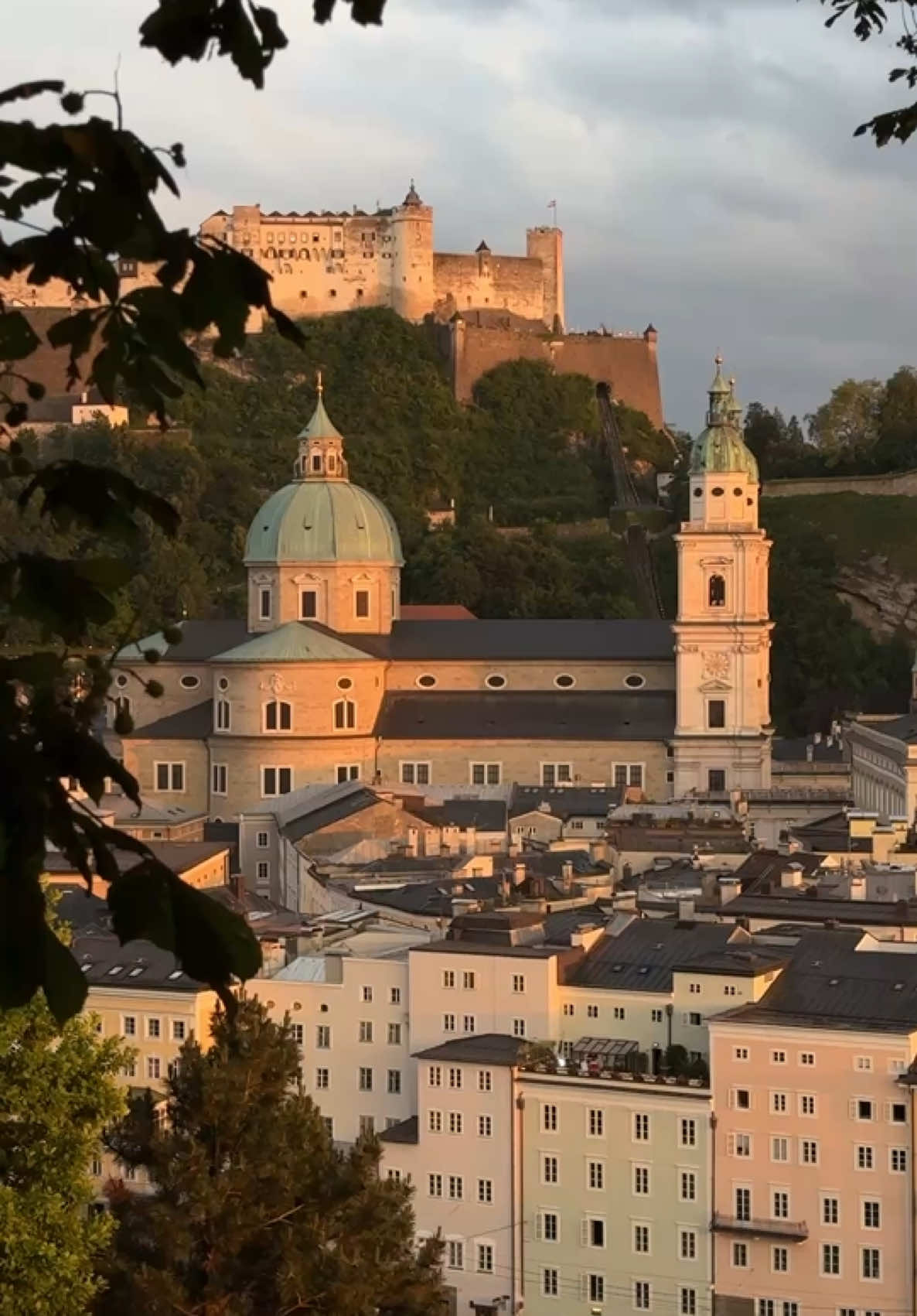 Salzburg, Austria ❤️🏛️🇦🇹⛰️ I'm very happy to be back with another edit from my recent trip, featuring Salzburg’s S-Bahn metro sounds woven into the rhythm of the city. 😍🙌🏽 There’s something uniquely local about using the public transport voices that echo through Salzburg, Austria every day. They’re part of the city’s soundtrack, just like the chiming church bells, the soft rush of the Salzach, or the hum of trams crossing town. ⛪️🏛️ From the calm of Mirabellgarten to the heights of Mönchsberg, this Salzburg metro sound edit passes through the city’s most iconic views and a few lesser-known favorites. You’ll catch glimpses of the Salzburg Cathedral, the elegant Getreidegasse, and views of Hohensalzburg Fortress that never get old. I made sure to include a few Salzburg hidden gems along the way—places that won’t always show up on a postcard, but deserve a spot on any Salzburg travel list.😍🙌🏽 If you're looking for a Salzburg guide that goes beyond the usual stops, this is for you. It’s about slowing down, catching the mood of a city that balances charm and drama in every corner. ❤️🇦🇹 Whether you're chasing views, wandering palace gardens, or just letting the city set the pace, there are endless Salzburg things to do and even more Salzburg places to visit than you think. Swipe through, turn up the sound, and take a ride through the Salzburg I saw—and heard.🚊🇦🇹  #salzburg #austria #österreich #salzburg🇦🇹 #salzburgcity #austrian #osterreich #österreich🇦🇹 #salzburgtravel #salzburgguide #salzburgtips #salzburgaustria #salzburgerland #salzburgmetrosound #austriantiktok #austrianalps #österreichtiktok 