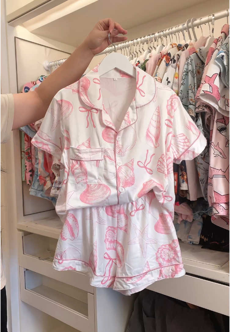 Shell pajama set #pajamaset #nightwear #sleepwear #pjs #tiktokshop #spotlightfinds #pajama #dealsforyoudays #tiktokshopfinds #goodlooking #tiktokshopsummersale #summersale #shell 