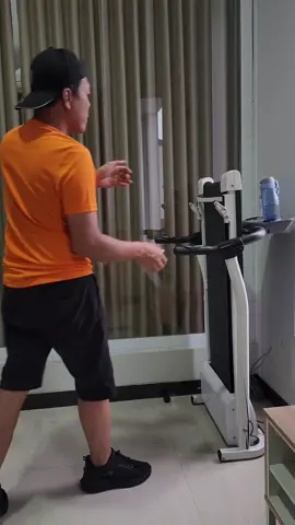 treadmill bagus harga terjangkau, olah raga di rumah #murah #promo #alatolahraga #treadmill 