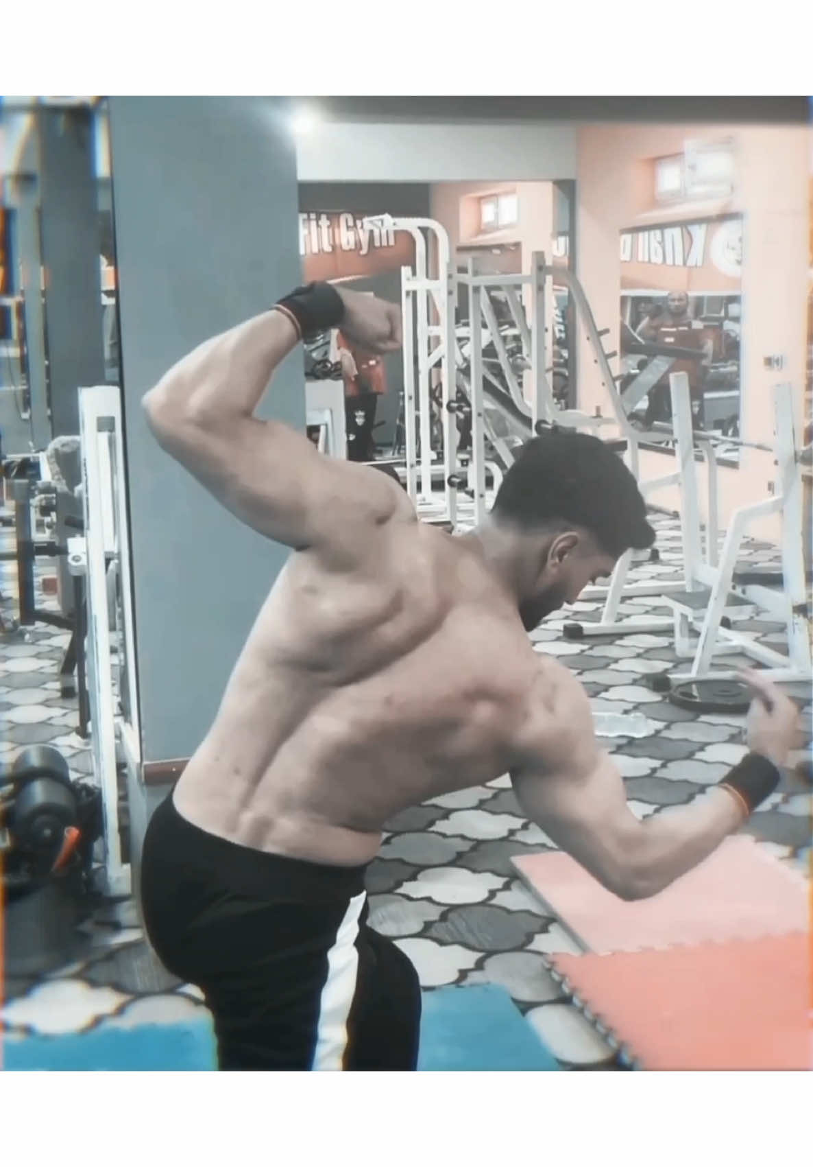 Be natural #shahabfitness #shahabtrainer #Fitness #gym #bodybuilders #bodybuilding #gym #training #workout #body #afghan #pathan #پشتون_تاجیک_هزاره_ازبک_زنده_باد🇦🇫 