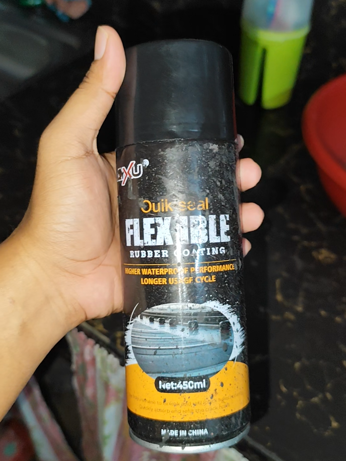 Walang duda mabisa talaga ang flexible rubber coating para sa mga butas ng bubong natin. #liquidrubber , #waterproofing , #homediy , #homeimprovement , #roofing 