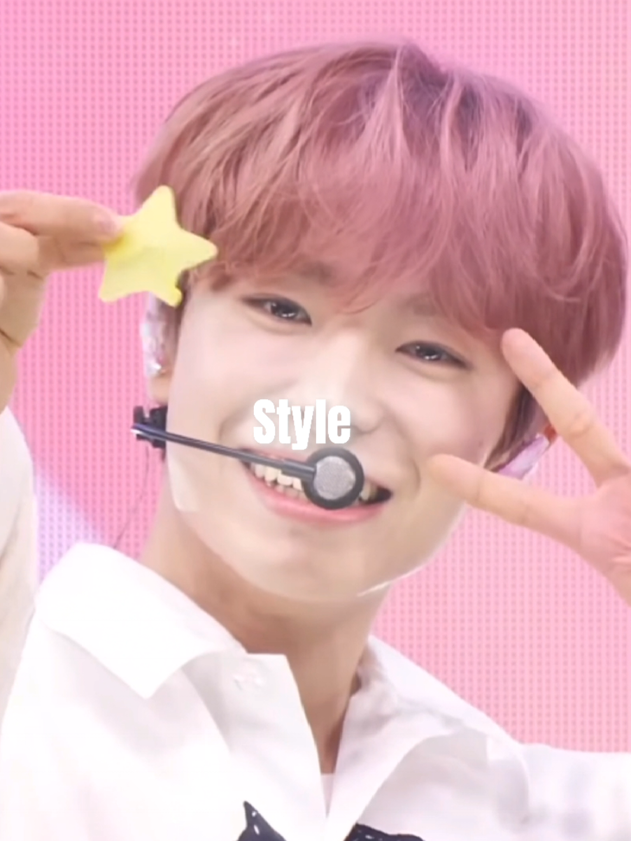 Kitty🐈️ #nctwish #엔시티위시 #yushi #유우시 #heart2heart #style #fyp 