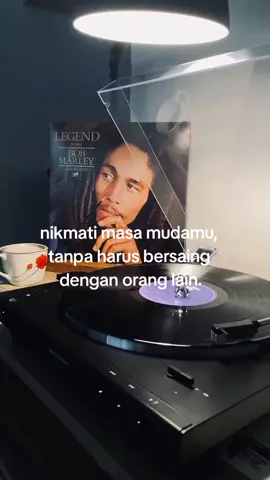 and still yoman#raggae #bobmarley #jamaicantiktok🇯🇲viral #masukberandafyp #lewatberandafyp #4u #fypシ゚ #fyp #siapasangka #storykatakata #fypage #foryou #fypdonggggggg #fyppppppppppppppppppppppp 