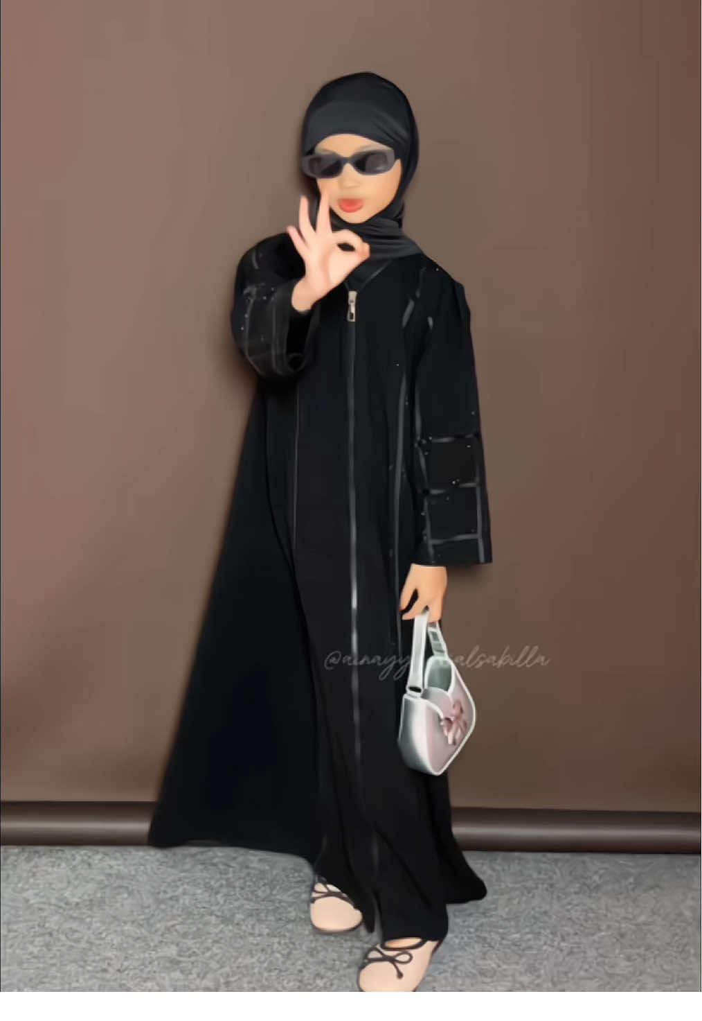 Abaya syauqiah ini cakep bgtt jadi abaya favorit anak lohh inihh,karena modelannya ada resleting gitu sampai bawah🫶🫶🥰🥰🤩🤩#abaya #abayafashion #abayadubai #rekomendasiabaya #abayahitam 