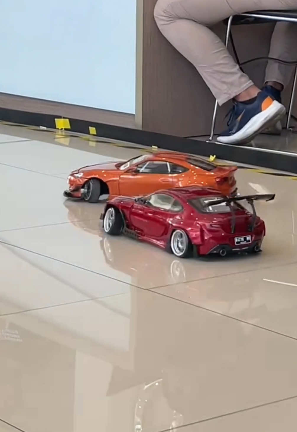 Battle RC Drift di Bali  #rcdrift #rcdrifting #rcdrifttok #rc #rccars #fyp #capcut #viral #revedrdx #yokomo #agungtoyota #agungtoyotakuta #bali #indonesia 
