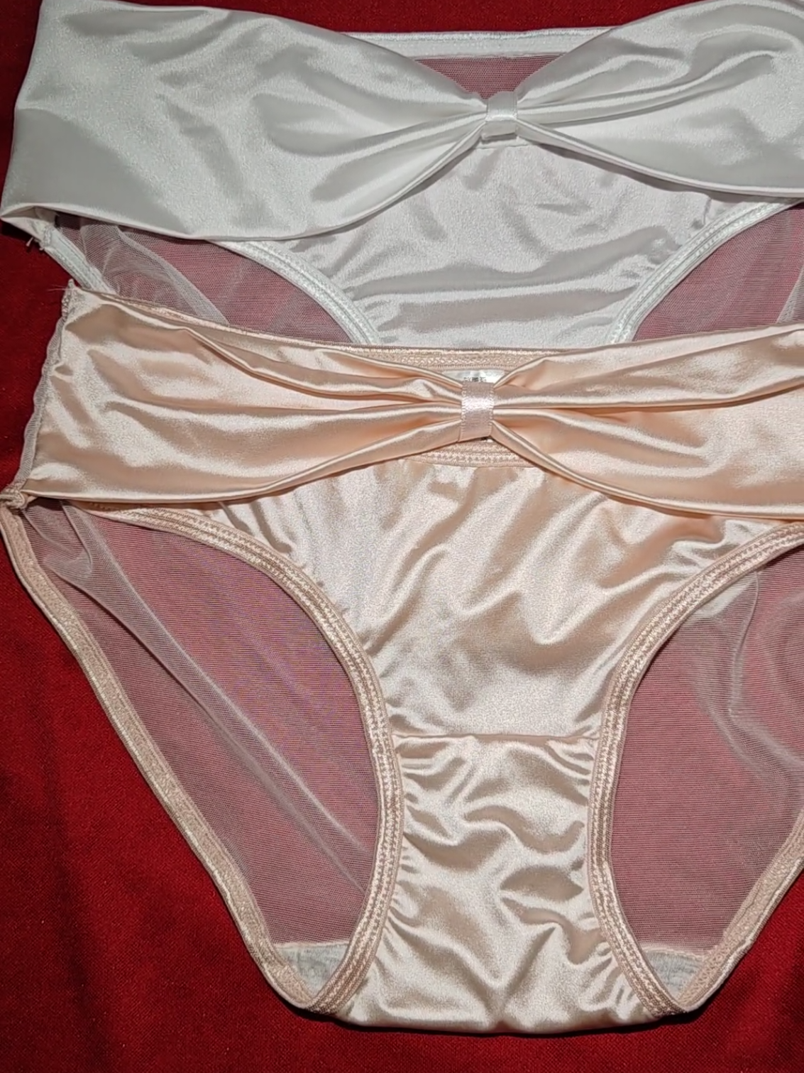 #สั่งซื้อและดูแบบสินค้าเพิ่มเติมที่โชว์เคสหน้าโปรไฟล์จ้า  กางเกงในเซ็กซี่ผ้าซาติน แบบผูก​โบว์​ด้านหน้า​ ทรงเอวต่ำ​ กางเกงในผ้ามัน กางเกงในผ้าลื่น ด้านหลังซีทรู​โปร่งใส่สบาย #โปรโมชั่น