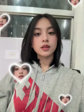 Beautiful girl?🤓