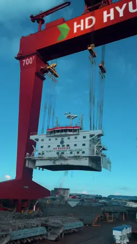 fighting 👷🏻‍♂️🚢