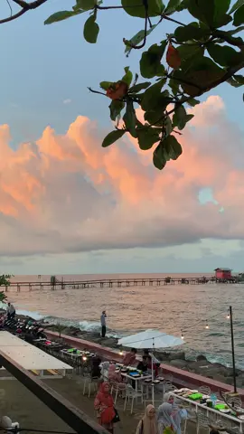 📍Lhokseumawe . . #aceh #pantai #beachvibes #pyf 