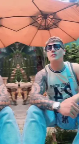 Là đàn ông, hãy mạnh mẽ đối diện, mạnh mẽ đứng lên, đừng thấy cái khó phía trước lại từ bỏ, CÓ ÁP LỰC, CÓ KHÓ KHĂN MỚI TẠO RA KIM CƯƠNG  #Phanvananh #Baolasvegas #Kiemtienol #Daututaichinh #foyou #Xuhuong #Viral #vietnam #hanoi #hochiminh #fyb #bcr #thinhhanh #AI