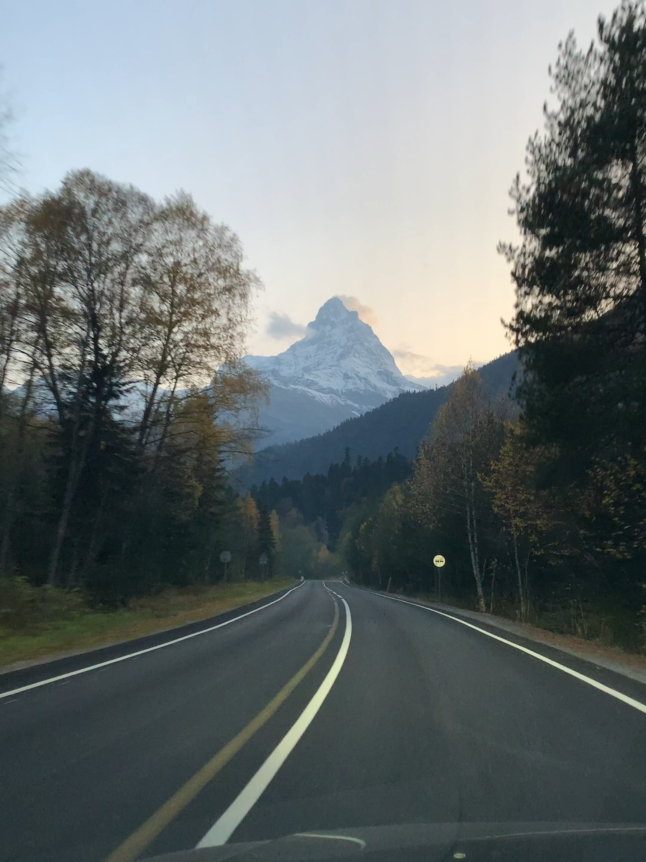 4434242-uhd_2160_3840_24fps