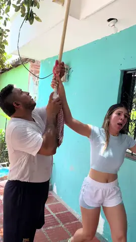 Eso Te Pasa Por Chismoso charro🤣🤣🤣#humor #broma #parejas 