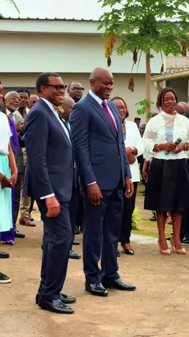 La chanson officielle du Boss d’abord 🎉🇬🇦🙌#gabontiktok🇬🇦 #camerounetiktok🇨🇲 #guineequatorialtiktok🇬🇶 #cotedivoire🇨🇮 #briceclotaireoliguinguema🇬🇦 #presidencedelarepubliquegabonaise🇬🇦 