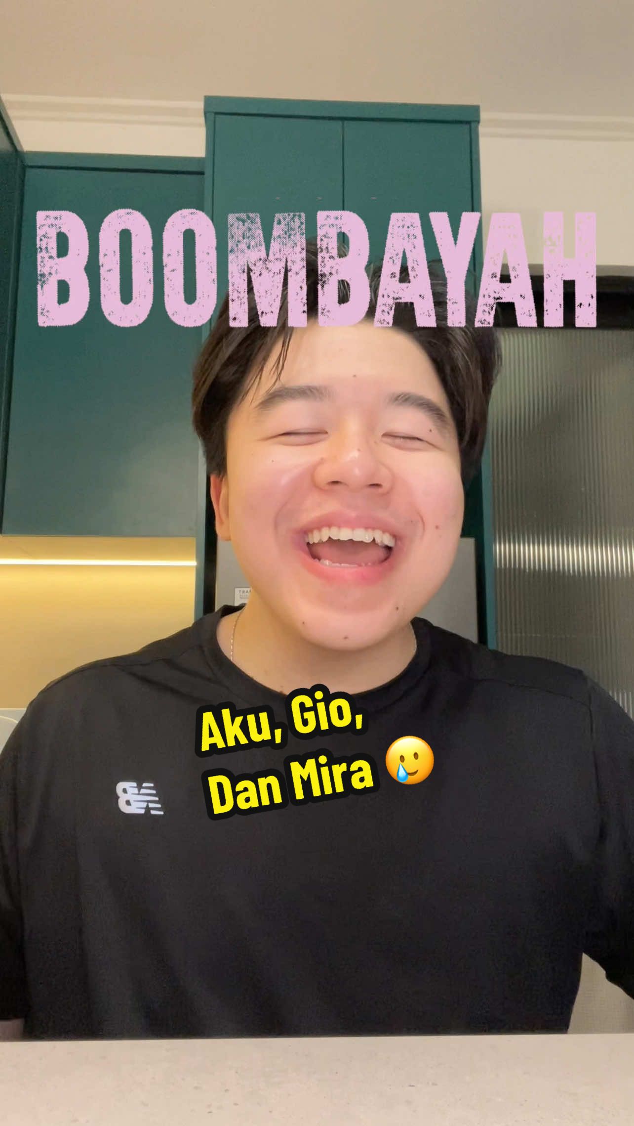 Yang kaya gini tuh sah dan boleh aja ga sih? 😫 Dengerin ceritanya mending sambil pake Micellar Cleansing Water All-in-One dari @Garnier Indonesia  . #ceritaboombayah #GARNIERMicellarWater #OriginalMicellarMatchKulitmu #Skin #TheOriginalMicellarWater #RekomendasiMicellarWater #Original1XSwipeMicellar