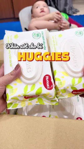 Mua 1 thùng tính ra tiết kiệm hơn nhiều mấy bà ơi 😍#gocnhanghe #mevabe #khanuot #giayuot #khanuothuggies #giayuotchotreem #viral 