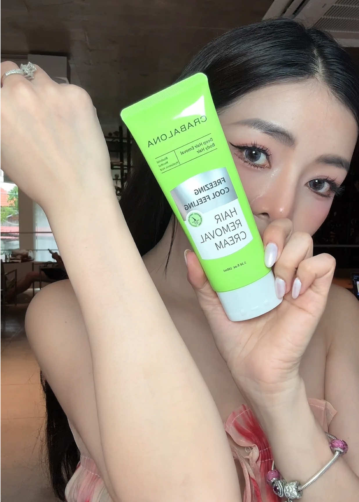 Dọn cỏ kiểu này tiện 😘😘  #kemtaylong #crabalona