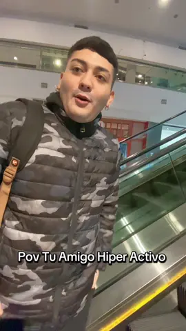 Tu Amigo Que No Se Queda Quieto #parati #humor #chile #viral #viralvideos #videosviral #tiktok #hiperactivo #pesao 