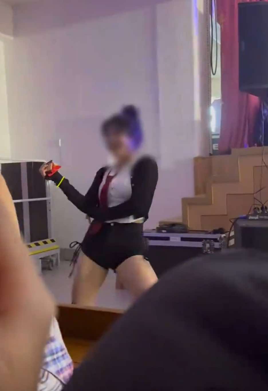 수능끝나고축제하는학교없나ㅜ요 