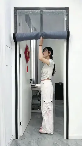 MosquitoproofdoorcurtainmagneticVelcrosummermagneticblockmosquitoproofdoorcurtaindiamondgauzelivingroomnopunchingsuctionVelcro#Mosquitoproofdoorcurtain#Magneticsuctiondoorcurtain#Diamondsanddoorcurtain#Velcrodoorcurtain#Durableandsturdy#DE