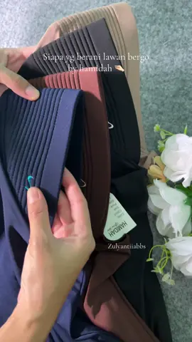 Mana harganya kaya harga seblak. Cuma 18ribuan😭🤏🏻 #bergohamidah #kerudung #bergohijab 