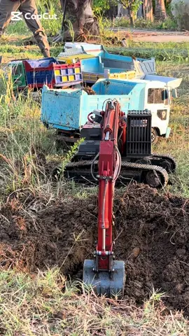 Amazing Rc #rcb #rccars #rcracing #rckubota #excavator #fypシ゚viral #followme #tiktokusa #viral #toys 
