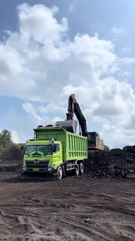 🥶#fyppppppppppppppppppppppp #haulingbatubara #otobarostyle #teluksirih #kulitambang @𝓐𝓻𝓼𝓱𝓪𝓭 𝓐𝓵𝓰𝓱𝓸𝓯𝓪𝓻 @stell soul 