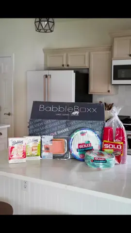 #ad Summer vibes, delicious bites, and easy hosting essentials? Yes, please! This lineup has everything you need to keep things easy, fun, and flavorful whether you’re hosting friends or just treating yourself. Here’s what I’m loving: 🍽️ @mowisalmon.us – These Mowi salmon portions are pre-cut, super fresh, and cook up in no time. I like to keep it simple with olive oil, salt, and pepper, the flavor is so good on its own. Perfect for quick, no-stress meals that still feel a little fancy. 🍨 @bubbies – I didn’t think I could love ice cream more… until I tried these Mini Ice Cream Cookie Sandwiches. The Key Lime Pie and Strawberry Shortcake flavors taste like summer in a bite. Soft cookies, creamy ice cream, and just the right size for a sweet moment. 🥤 @SoloCupCompany – The new SOLO Bold Hold plates, cups, and bowls are not only super cute, they’re actually strong enough for messy meals. Love the new colors and how easy they make summer get-togethers.  #MowiSalmon #BubbiesIceCream #SOLOBoldHold ##SummerGrillingBB25 #philadelphia #Foodie #foodblogger #foodies 