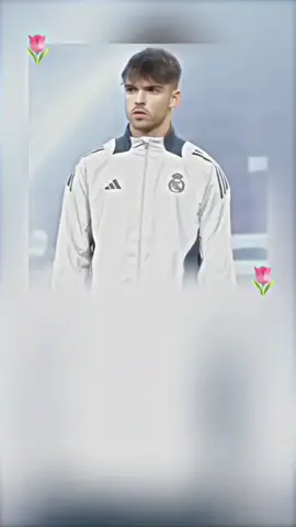 😍💘🌷#roulasensio #realmadridfc #losbalancos⚪👑 #madristas #more_tham_club🤍💋 #phatima_madrid 