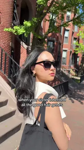 no like it’s extremely unfair and she doesn’t even use hair masks!!! 😭 #hairgoals #genes #healthyhair #longhair @ashley 