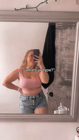 gimme gimme them blue collar, car lovin, cowboy havin, gym rat, bike ridin ass men #CapCut #woof #xyz #fyp #trend 