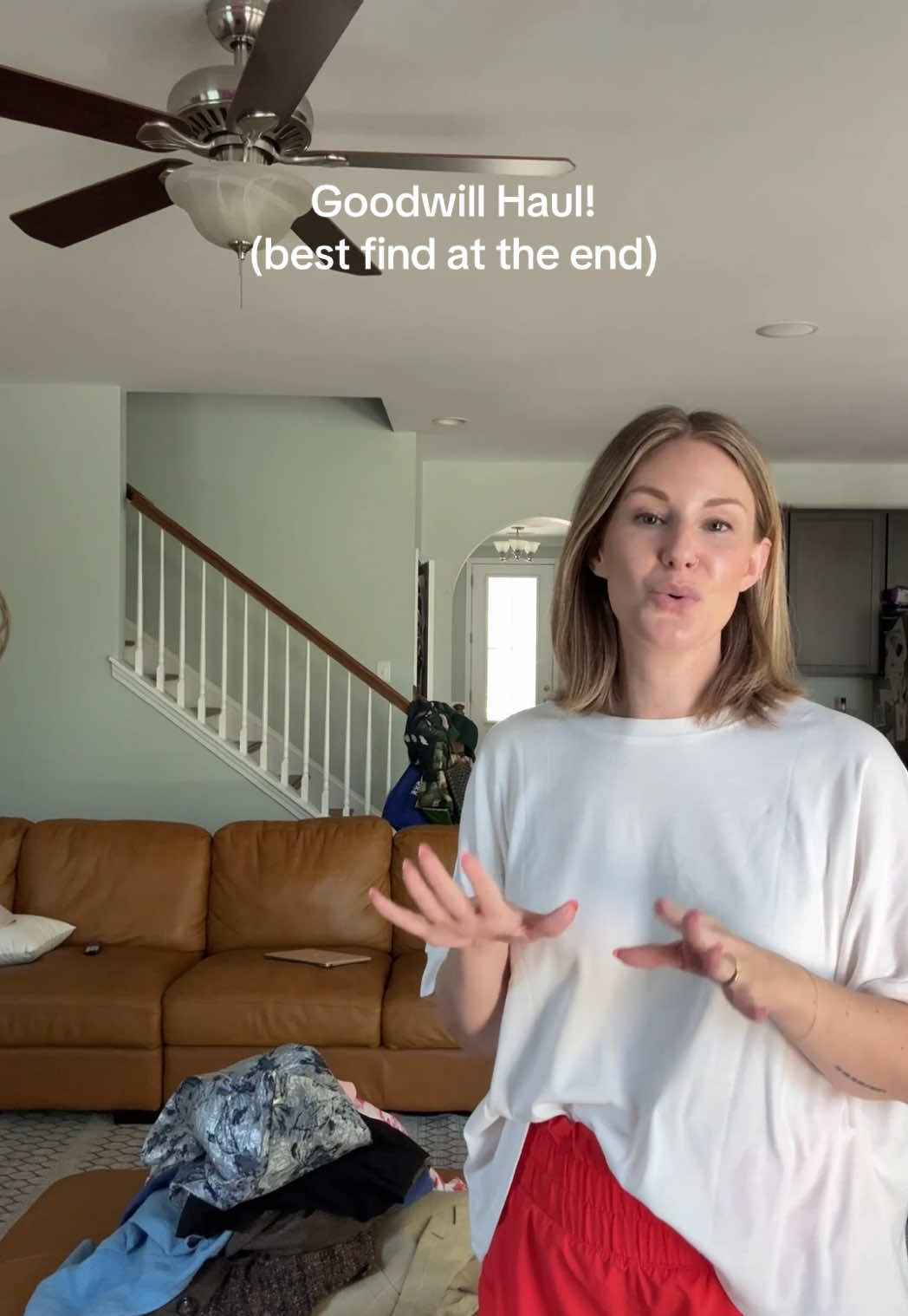 We are SO back #thriftfind #thriftok #secondhandfashion #thrifthaul 