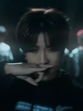 i don’t know what it is :> #hanjisung #minsung #leeknow #straykids #edit #veesauruss #fyp 