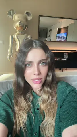Non so se è colpa degli ormoni, del pancione, del caldo o di tutto insieme… ma il baby brain è ufficialmente il mio nuovo stato mentale 😂 Ditemi che non sono l’unica… avete mai avuto momenti totalmente fuori fase in gravidanza ? Ma soprattutto tornerò normale dopo il parto ?