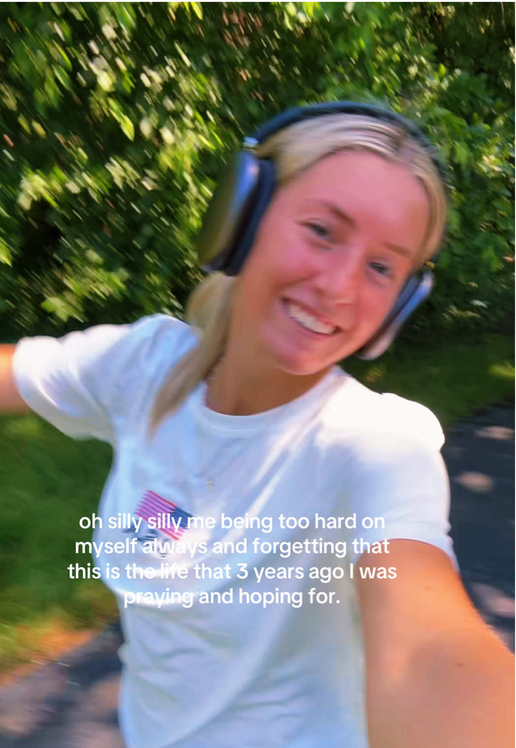 Now forever just living in the moment. Bc wow life is so good when you let yourself see it and feel it. #fyp #life #Love #growt 