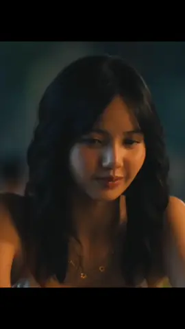 the beauty of Mook 🪷 #lisa #thewhitelotus #lisathewhitelotus #fy #fyp #mookthewhitelotus #lalisamanoban #lisaactress #thewhitelotusseason3 