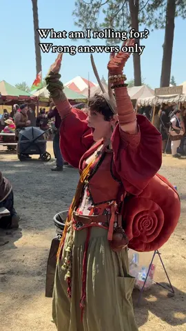 NAT 20 FOR THE SNAIL!!!  Thank you to @jodanverss for filming this at oregon ren faire!