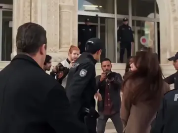 #جيهان_عليا #اوزان_اكبابا #سينام_اونسال #المدينة_البعيدة #uzaksehir #ozanakbaba #sinemunsal #اكسبلور 