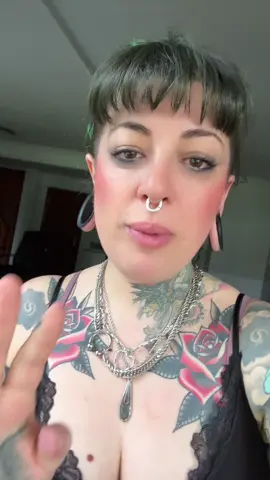 No es sarcasmo , el señor se merece todo mi aprecio. Lo adoro señor mayor selvático 🌹