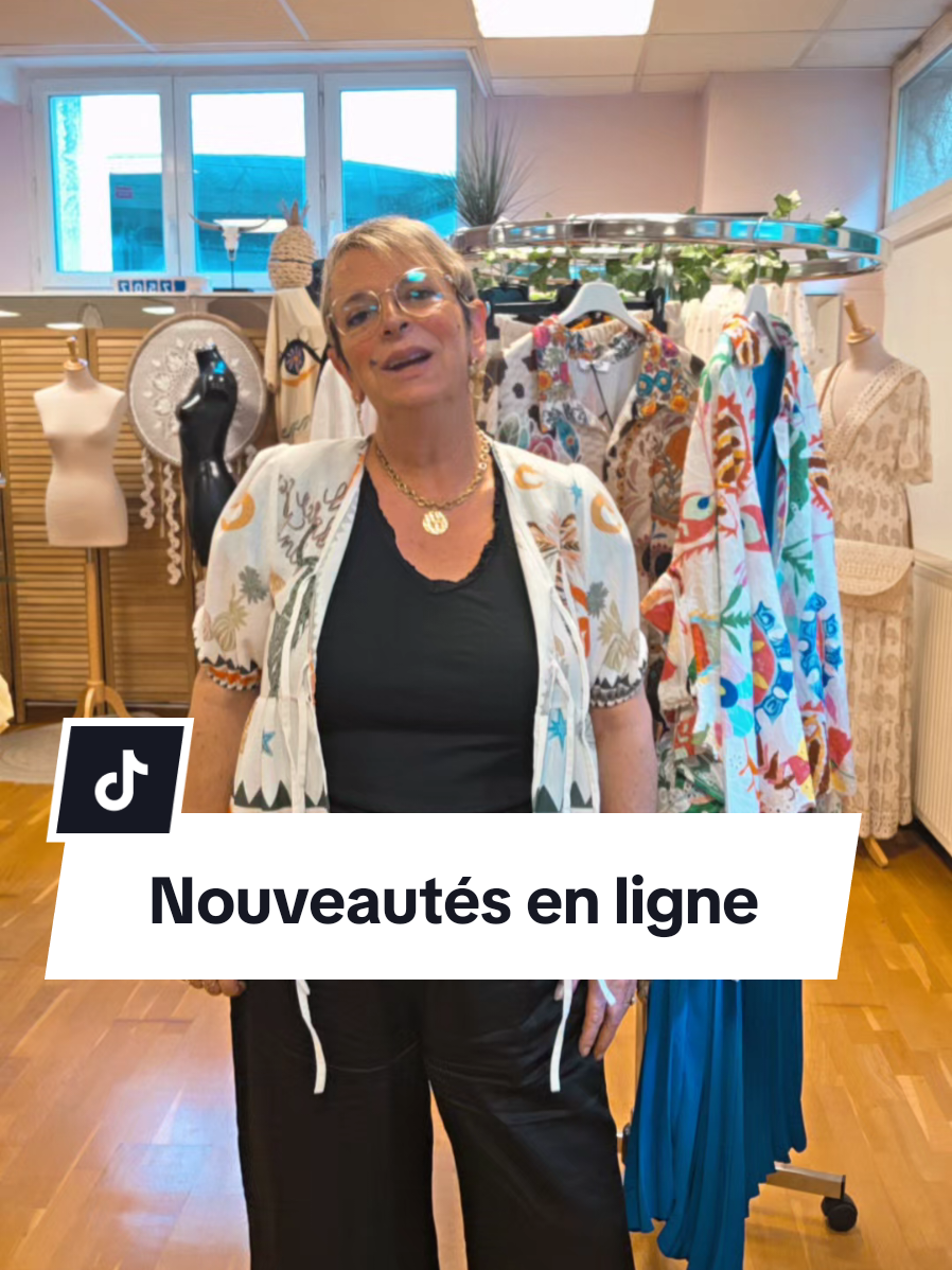 Ces looks sont disponibles dès à présent sur notre site dresscodegap.fr (lien en bio) ainsi que de nombreuses autres nouveautés 😊🥰 #dresscodegap #lookgrandetaille #outfit #outfitinspo #grandetaillefemme #curvyfashion #plussize