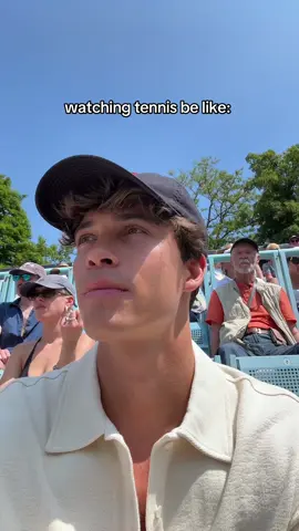 everybody is in sync with their heads 😂 amazing time at Berlin open 🎾 @bett1 #wta500 #berlinopen Anzeige 