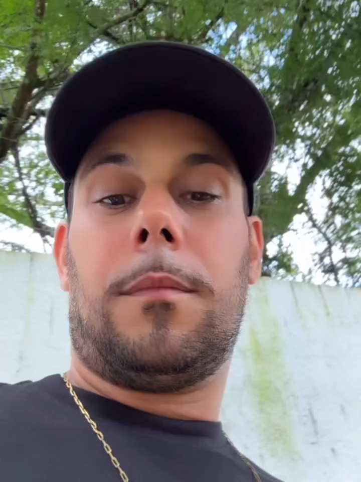 enxamedemc falando sobre @zagoww te falando da aparência das pessoas da N1 #Neiff #n1influencer #oneiff #ZAGO