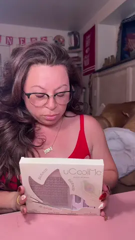 Lash day with @UCoolMeLashes #lashday #newlashes #closingdown #getthemnow #goingoutofbusiness #bigsale #closingsale #lashextensions #extensions #diylashextensions 