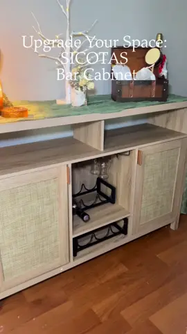 🍷✨ Say hello to your new favorite corner at home! The @sicotas Rattan Bar Cabinet brings the perfect blend of style, storage, and charm 🧺💛 @sicotas  ✔️ Wine rack & glass holders ✔️ Spacious cabinets for all your essentials ✔️ Natural rattan elegance with a modern twist Whether it’s in your kitchen, dining room, or entryway — it’s a statement piece that just works. 🛒 Available now on Amazon  📌Link in bio! #SICOTASHome #HomeStyle #RattanVibes #FurnitureGoals #InteriorInspo #DecorInspo #MinimalStyle #StorageGoals #BarCartStyle #AmazonFinds #TimelessDesign #MyHomeVibes #SicotasStyle #gift @SICOTAS HOME 