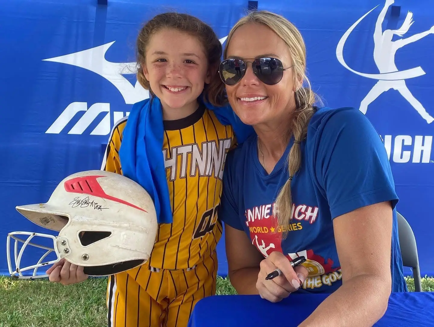 3years in between pictures! She loves #JennyFinch #Softball #FAITHOVERFEAR
