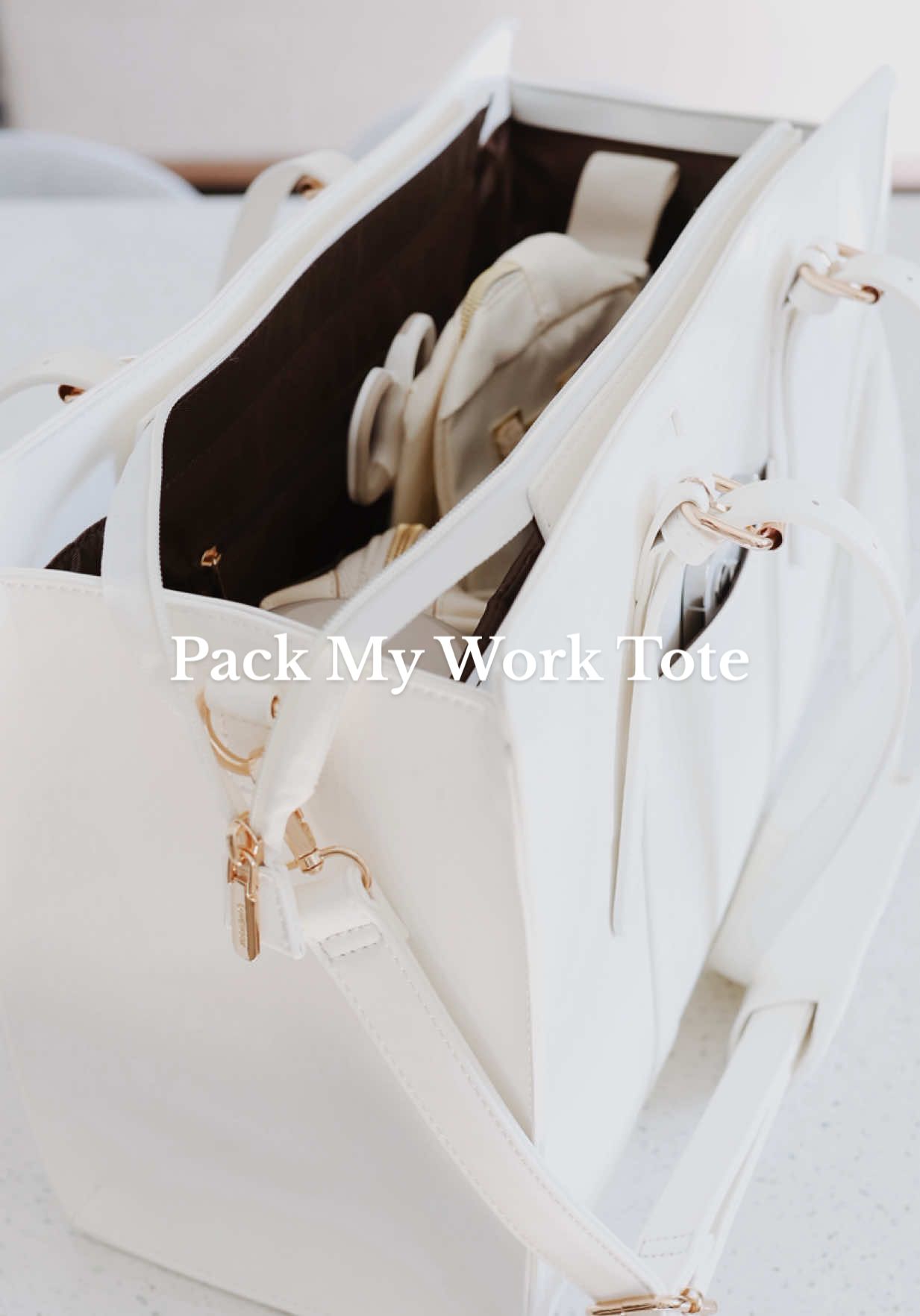 Pack My Work Tote☁️👜🎧👝🦢 (Everything is always on my Amazon/LTK/ShopMy) #packwithme #asmrpacking #tumblerpacking #amazonfinds #packingmytumbler #amazonfashion #stanleypacking #amazontravelessentials #emilyleah #whatsinmybag #worktote #amazontotebag #amazonprimeday #primeday2025 #amazondeals #amazonprimeday2025 