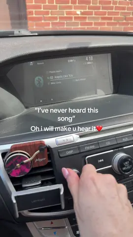 #mileycyrus @Miley Cyrus 🥲🥲🥲🥲