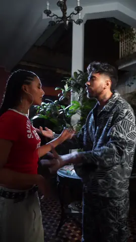 Cuál es su parte Fav de Batería baja 🪫  #fyp #fy #parati #newmusic 