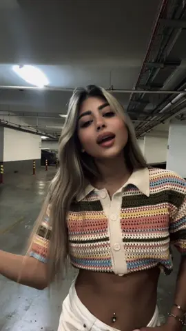 תודו שהכי יפה זה לשיר בחניון 🤩🫢 #foryou #viral 